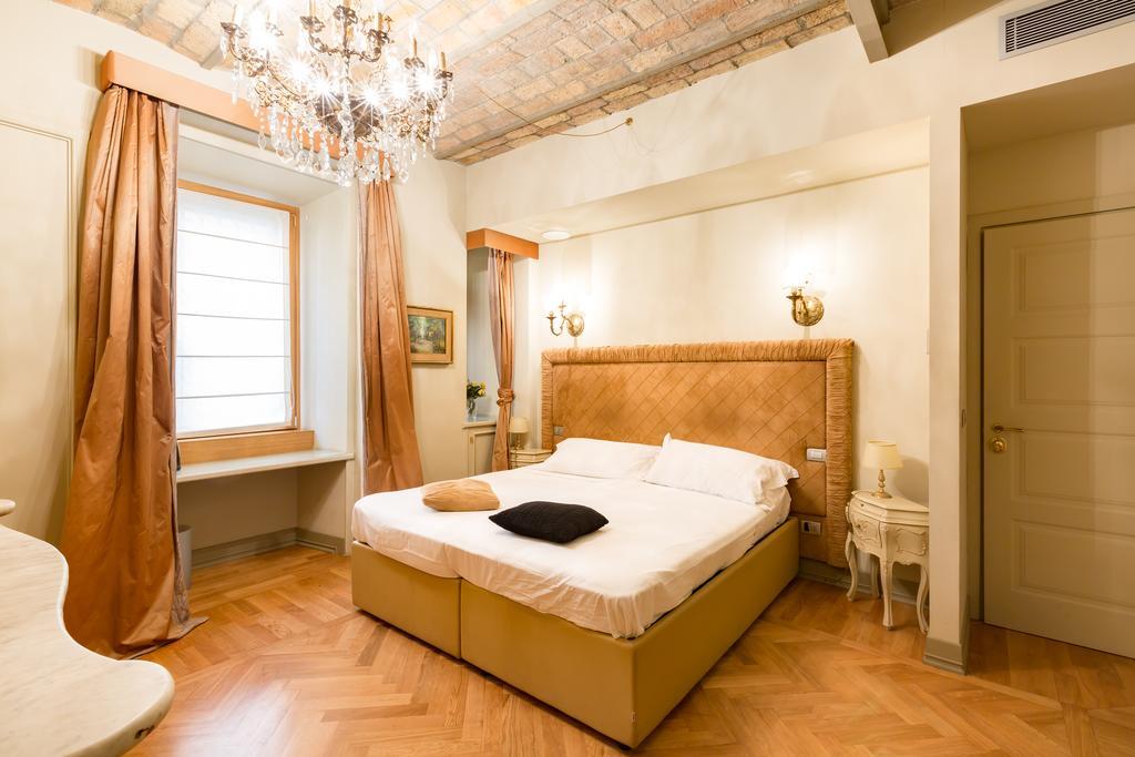 Rooms Roma - Monti Екстериор снимка